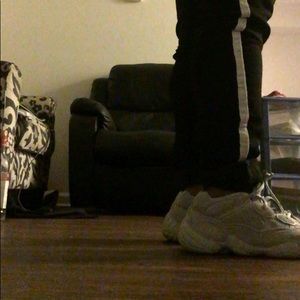 Meet your Posher, Bill